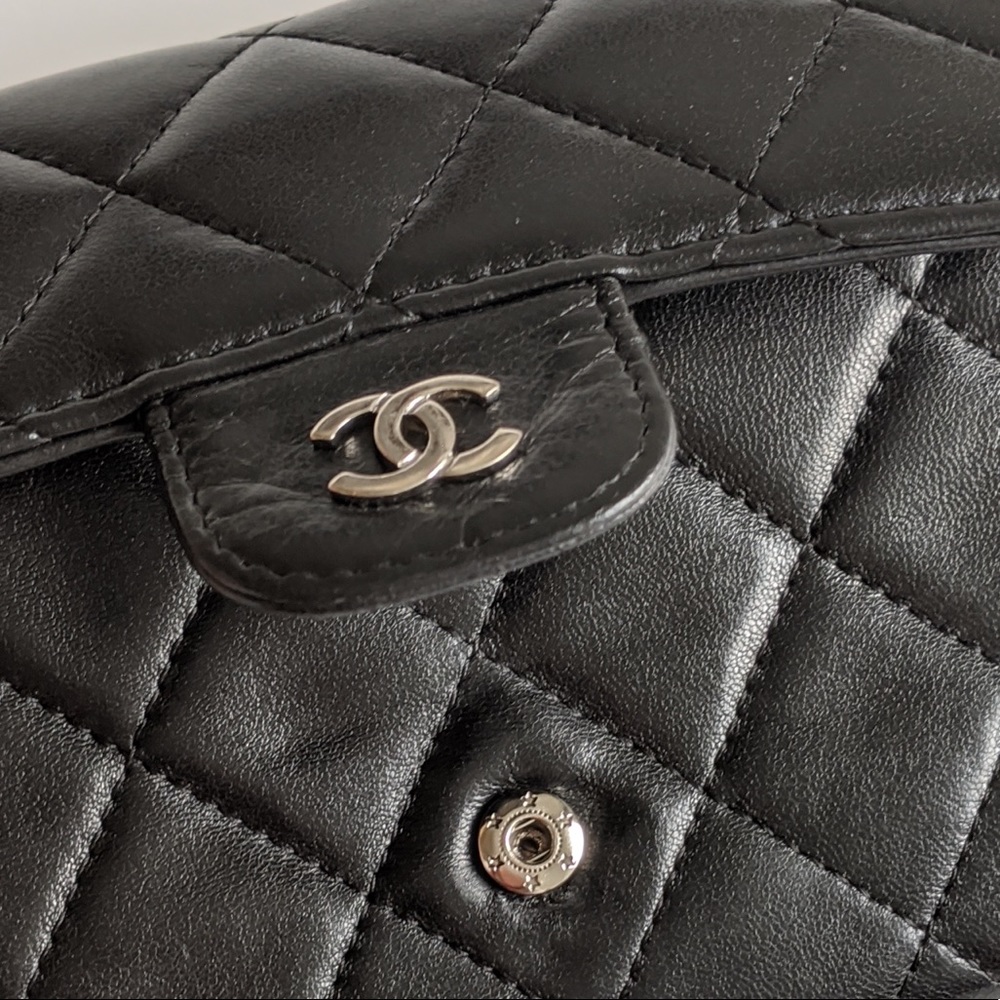 Chanel Wallet - Picture 6 of 15